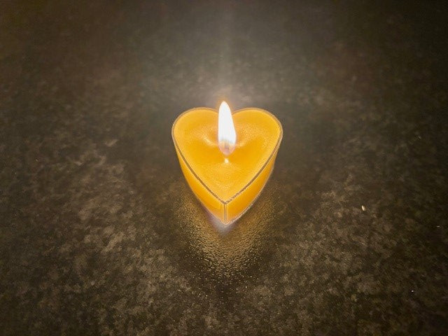 100% Real Raw Pure Beeswax Transparent Heart Tea-lights x 1000No.